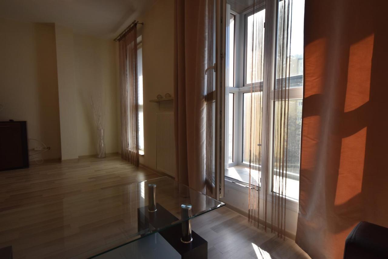 NotaBene Wola Apartment Warschau Exterior foto